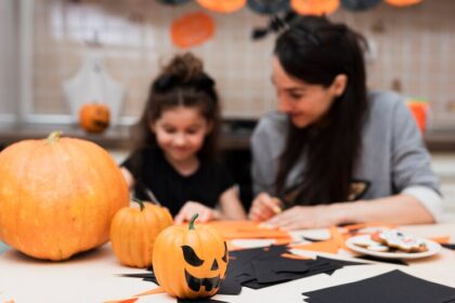 Draw a Halloween Pumpkin